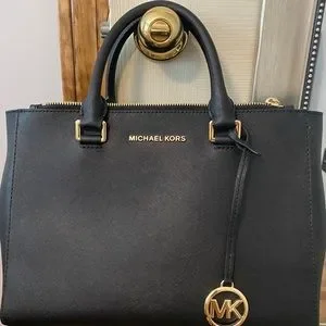 Bags | Michael Kors Bag Like New Previously Used A Few Times 